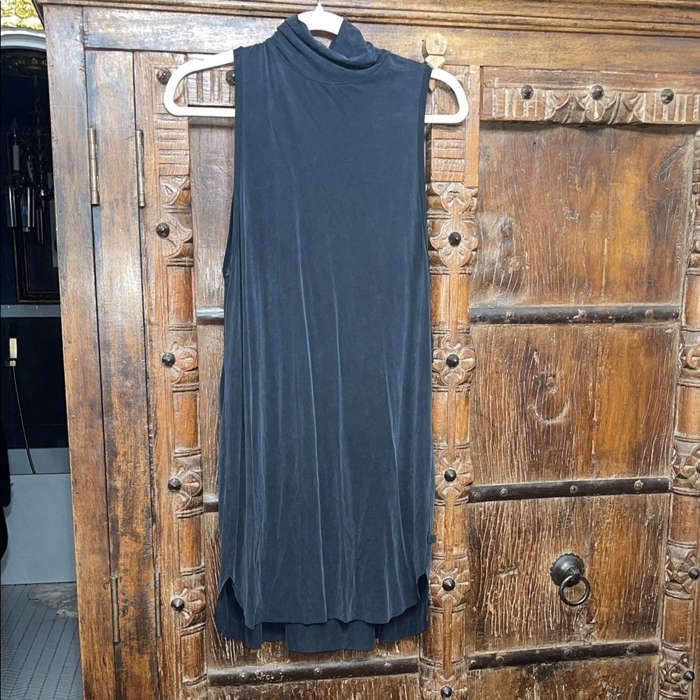 Lululemon Black Sleeveless Mock NeckTank Dress | Size 4 | HIGH NECK | ATHLEISURE
